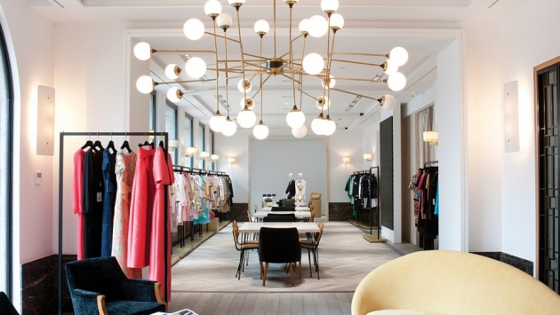 What Sets Boutiques Apart From Large Retailers